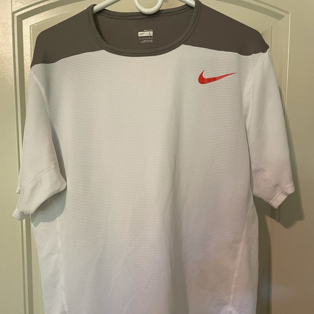 Nike Fit-Dri White tennis shirt. Size Large.